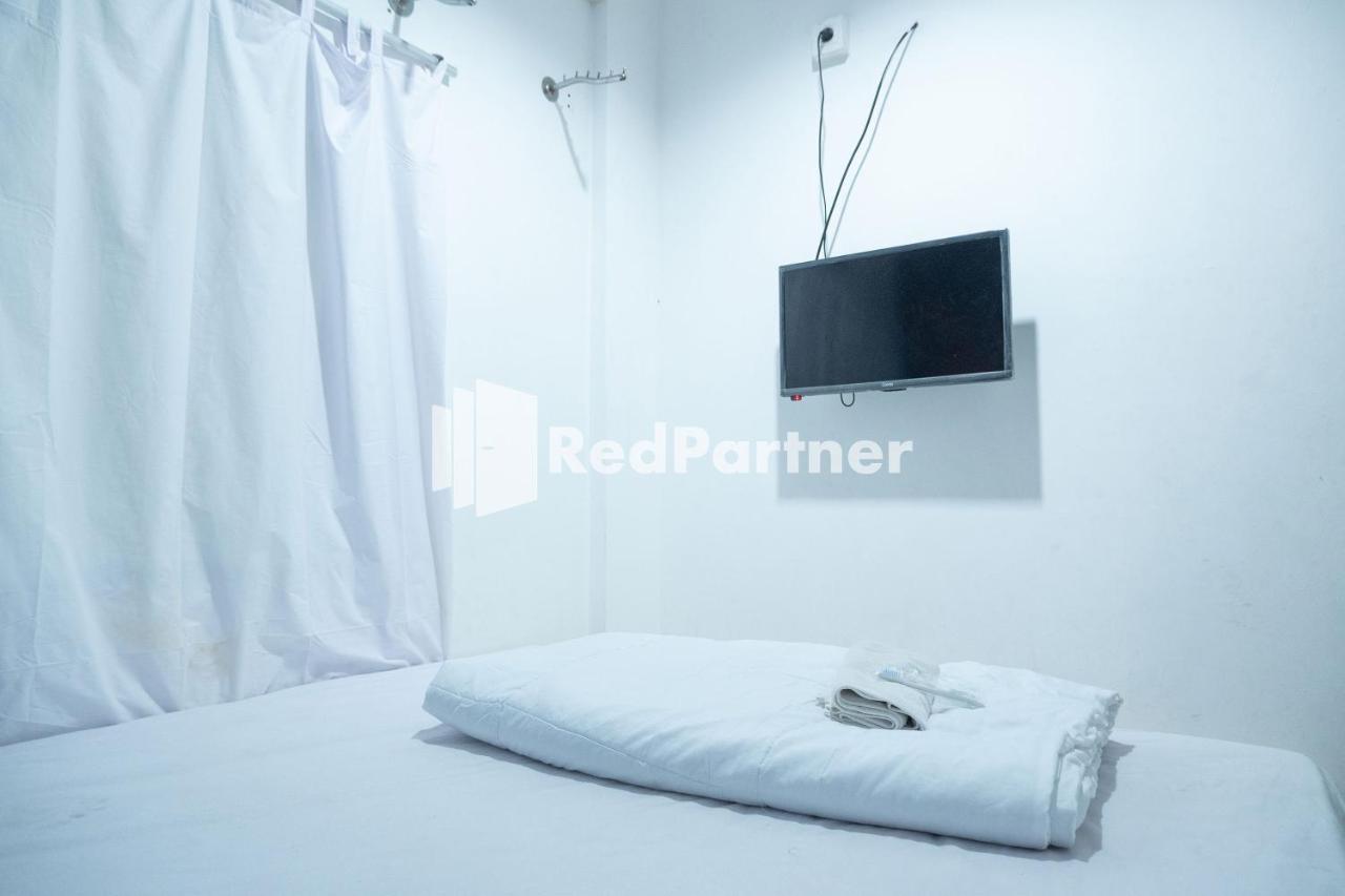 House Of Joy Sopalan Redpartner Hotell Kalasan Exteriör bild